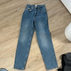 Urban Outfitters BDG High Rise Baggy Jeans Women’s 24